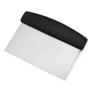 قطاعة عجين اسود Cutlery-Pro